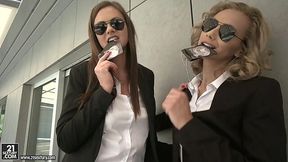 FBI agents Tina Kay and Veronica Leal in hot anal threesome