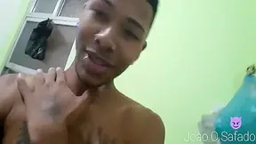 Novinho Tomando Banho E Se Raspando Na Exibicao Em Casa - Instagram 5 Min