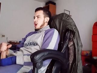 Cum HARD ???? #two