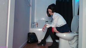 momo yaoyorozu peeing [voyeur] sage eldritch