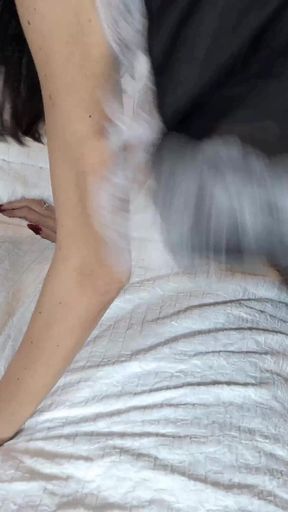 Jj Gunn Bangs Sexy Maid Anna Cummings