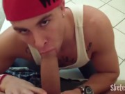 SEXY COLLEGE HUNKS ENJOY THEIR GANGBANG, CREAMPIE AND BLOWJOB SESSIONS