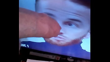 TV BITE N&deg_3 &gt_ Ma pine se branle sur ta face de : FOOTEUX