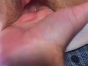 Stepsister teaches stepbrother how to make a girl squirt
