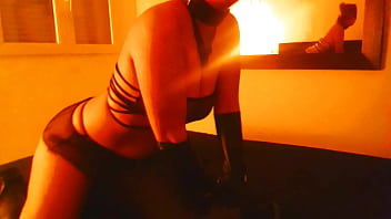 Amysexxxjuguetona ninf&oacute_mana y muy mojada