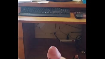 Pervy PapiFachero just loves bonding with other masturbators, showing off our erections to each other to encourage our fe ...