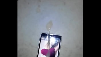 Twinkle kapoor cum tribuite 01