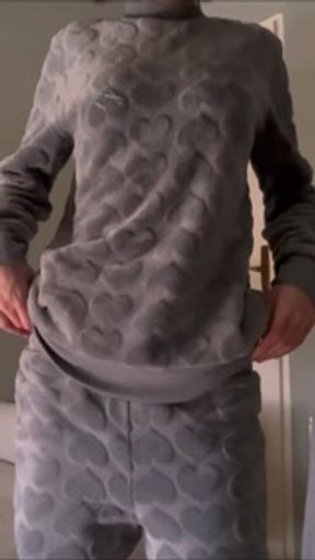 Sweet teen pussy - Maiskiii