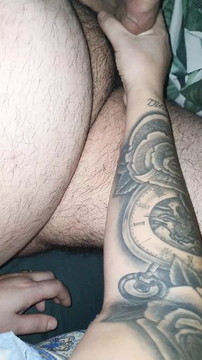 Step son enjoys step mom company by receiving a handjob in bed