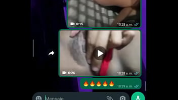 comienzo a chatear con mi compa&ntilde_era de algebra la que tiene un culo grande y nos citamos para follar en mi casa