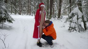 Christmas Twinks Outdoor and POV Blowjobs
