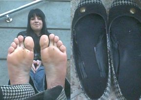 MY FEET STINK LIKE WET DOG INTERVIEW