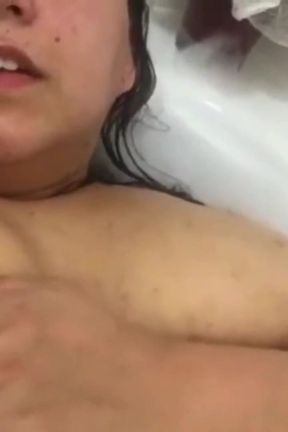 WildEnglishBBW in bath squeezing boobs rubbing my haiy pussy