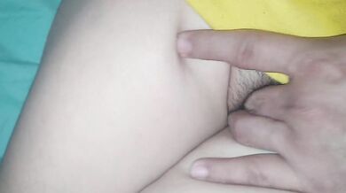 sarap finger gusto ko ng tunay ipasok sakin