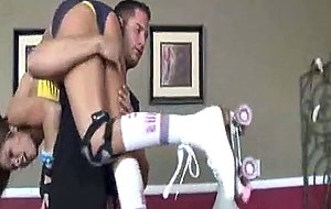 Hunter bryce learns how to rollerskate
