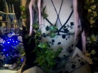 Swamp Witch Makes U Gulp Her Potient, Casts A Magic Spell To Conjure A Screwing Session