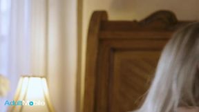 Intense Passion Unleashed: Scarlett Sage and Sera Ryder's Thrilling Encounter