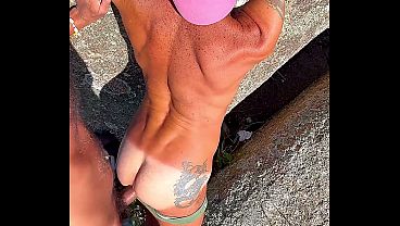 Pauz&atilde_o rasgando a cuceta