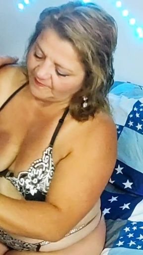 51 Year Old Mature MILF Faints with Pleasure When Her 37 Year Old Lover Eats Her Pussy and Fucks Her Hard   Clip 1