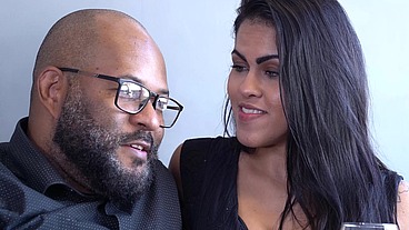 casal chama garota de programa para fazer sexo a 3 - Bia Hot - Paola Venturine - Jota