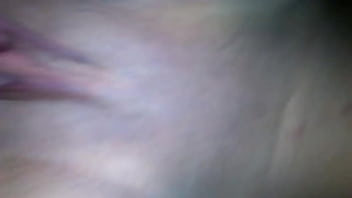 Flaca rica en motel.