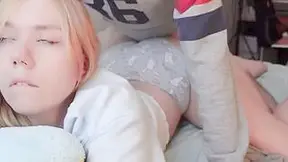 Stepsister Woke Up From Her Stepbrothers Penis And Get Unexpected Anal