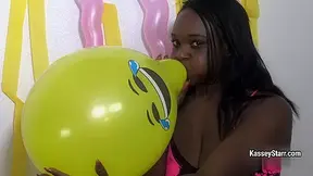 Kasseystarr in No Emojis 2 - FanCentro