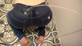 desperate pee in jeans next he pee on my ass