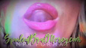 Glossy Pink Party Lip Licks (HD) MP4