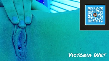 Victoria Wet - masturbation in the solarium