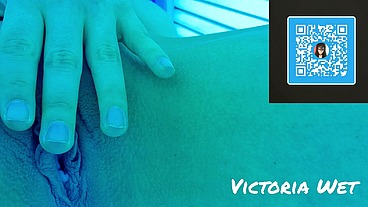 Victoria Wet - masturbation in the solarium
