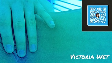 Victoria Wet - masturbation in the solarium