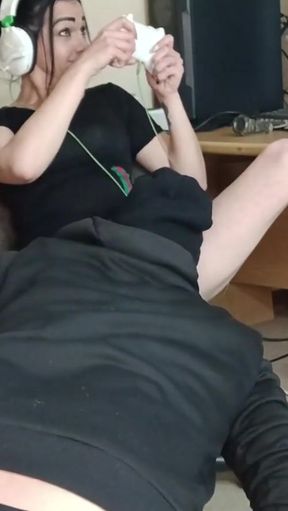 Gamer girl fucked while gaming online   Clip 1