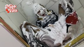 Shaving Foam Pies Monster! I Sit on It and in the Face!