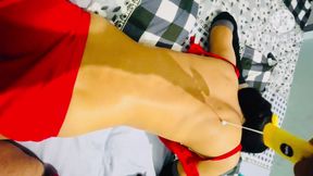 Friend's wife invited me to her house and got me messaged.