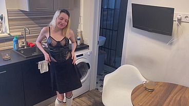 Shy girl dancing and pissing in the end