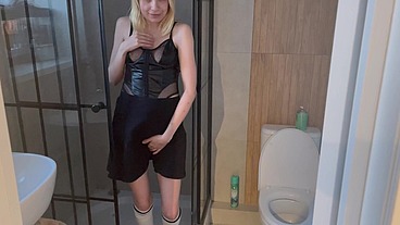 Shy girl dancing and pissing in the end