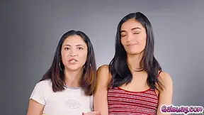 Jane Wilde And Emily Willis - Show Live Demo Of Oral Sex