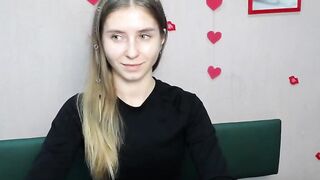 Young Ukrainian dancing on webcam solo private show