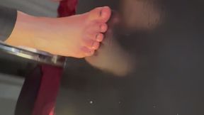 Tippy toe cum shot