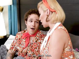 Retro Stepmom And Stepson Screw Whilst ON Air