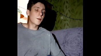 Passive fuck destroys the anal. Riding a big cock on the couch.