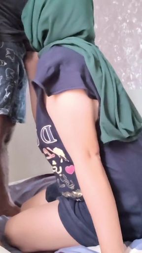 Key moment from &quot;ngentot bibi udah lama janda Desi Indian Bhabhi I love Dubai and Istanbul&quot;