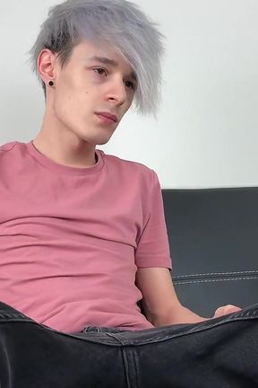 Thick cock in a snug toy