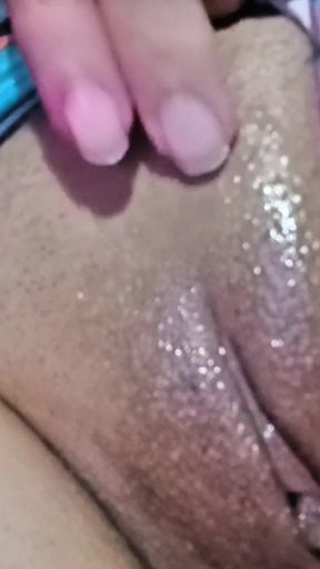 Do you like Colombian and big tits