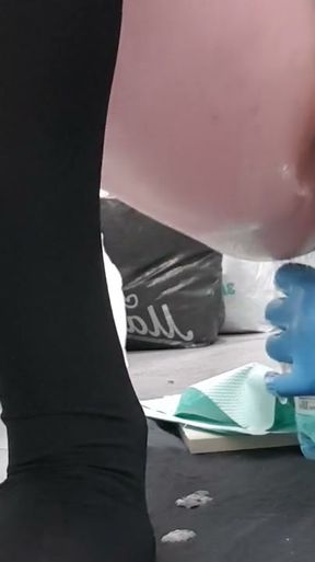 big bottle pussy stretching   Clip 1