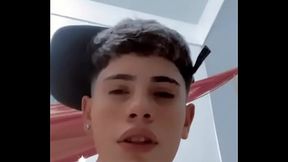 foi fudido ao vivo e pediu desculpas