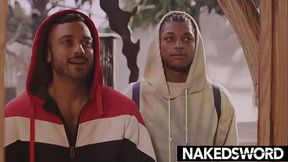 Hot Bottom Ty Santana Loves Riding Drew Valentino'_s Hard Cock