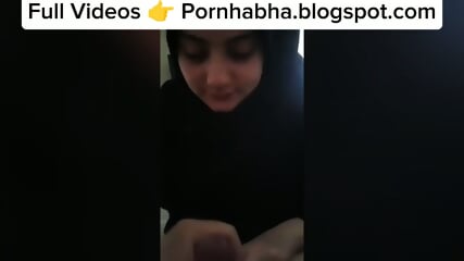 Ustazah Suka Nyepong Kontol