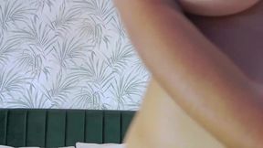 Lia Davs Private Show